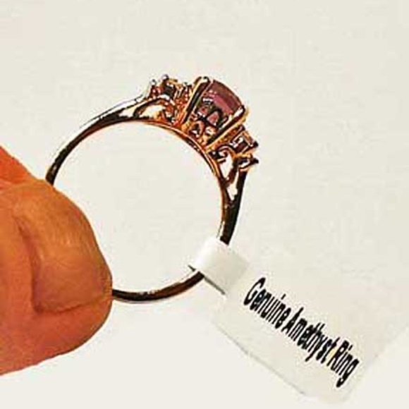 2.75 carat AMETHYST & 6 CUBIC ZIRCONIAS, TAG ON, Sz 8, GENUINE FACETED GEMS, - Picture 2 of 5